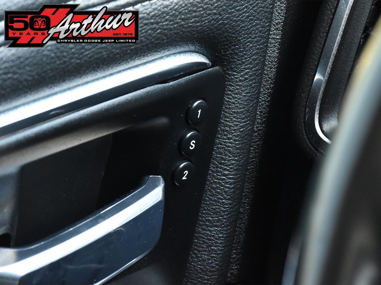 2022 RAM 3500 LARAMIE CREW CAB 4X4 - DRW Photo