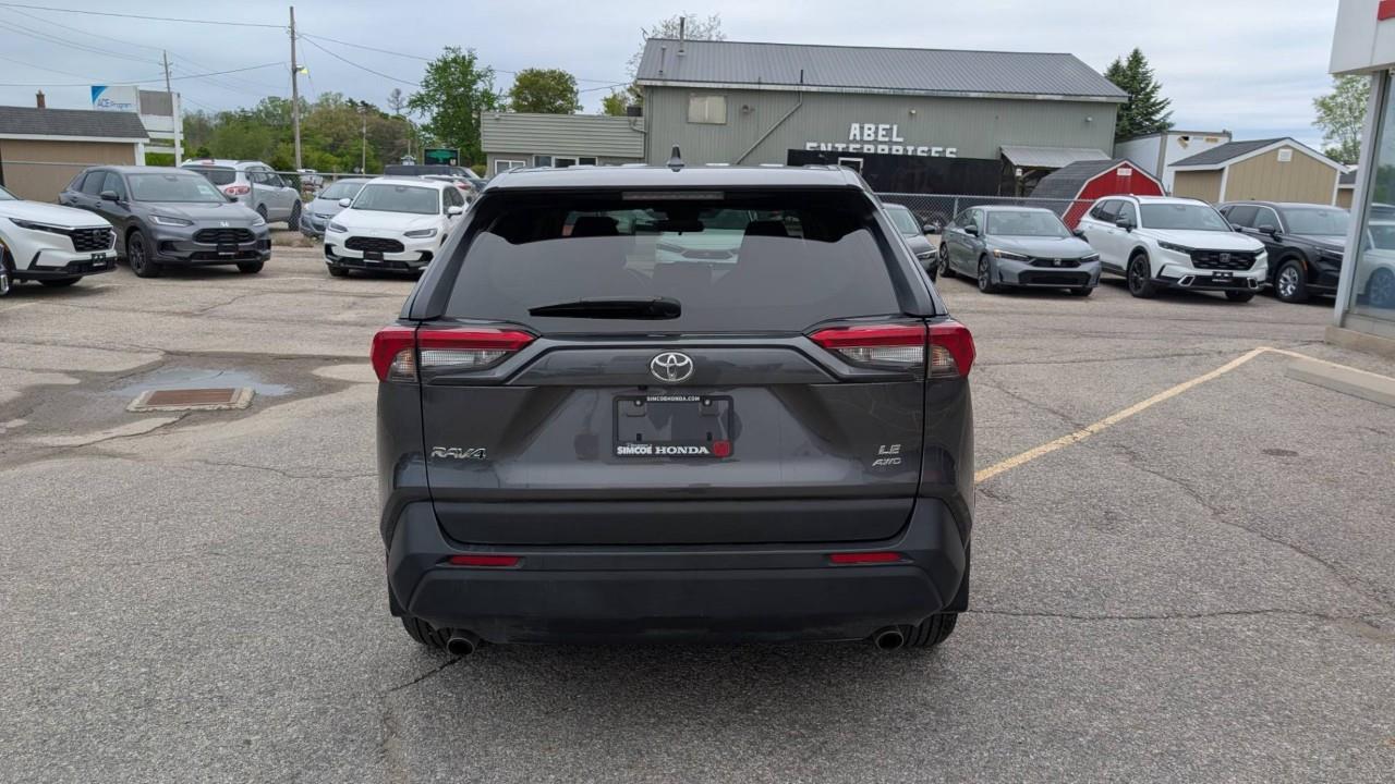 2025 Toyota RAV4 LE 4dr All-wheel Drive Photo3