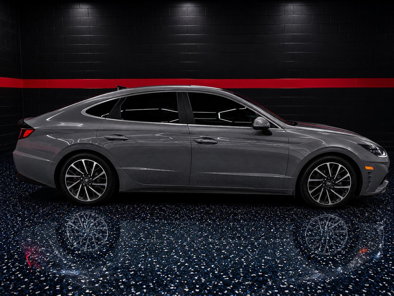 2020 Hyundai Sonata LIMITED Photo