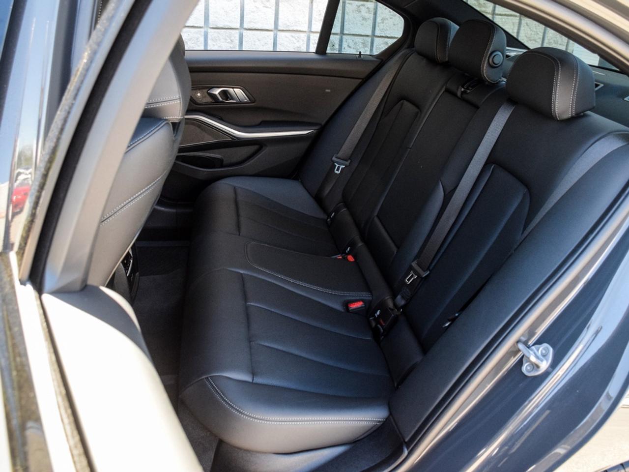 2025 BMW M340 i xDrive 4dr All-Wheel Drive Sedan Photo