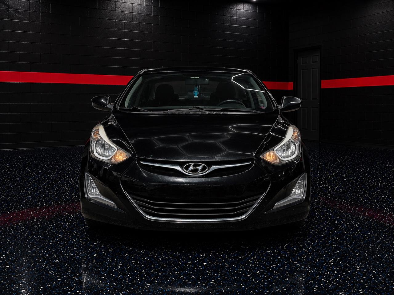 2016 Hyundai Elantra Limited Photo