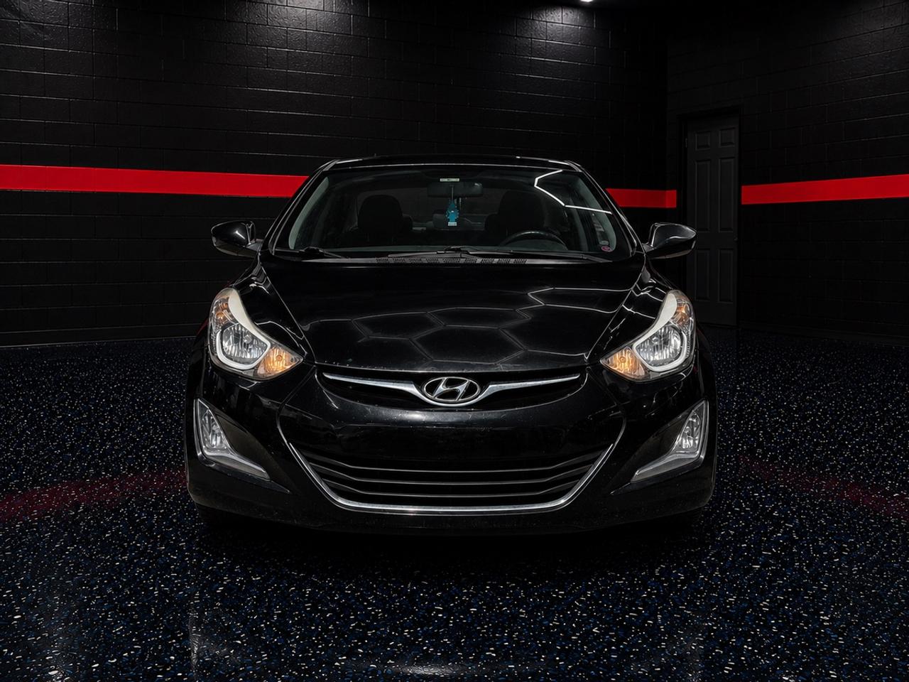 2016 Hyundai Elantra Limited Photo