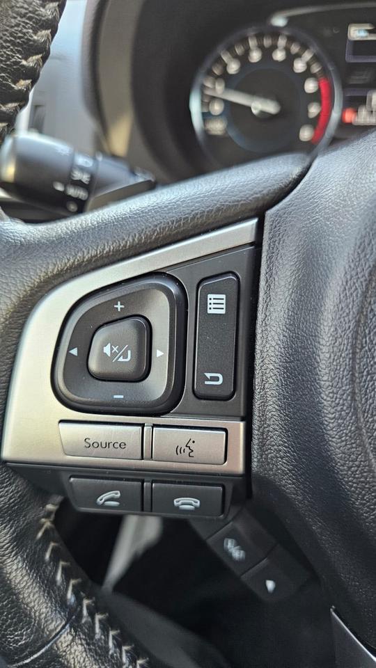 2018 Subaru Forester Limited Photo