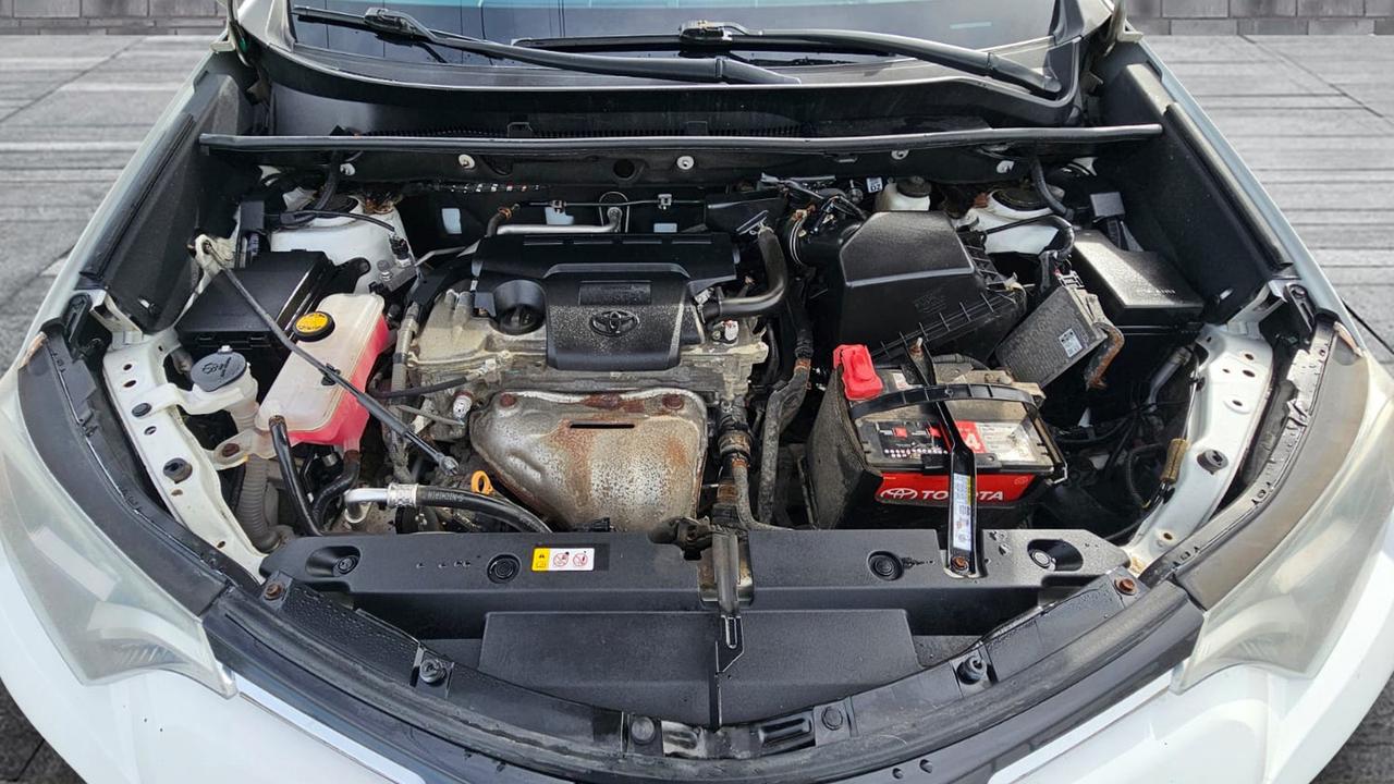 2018 Toyota RAV4 XLE Photo