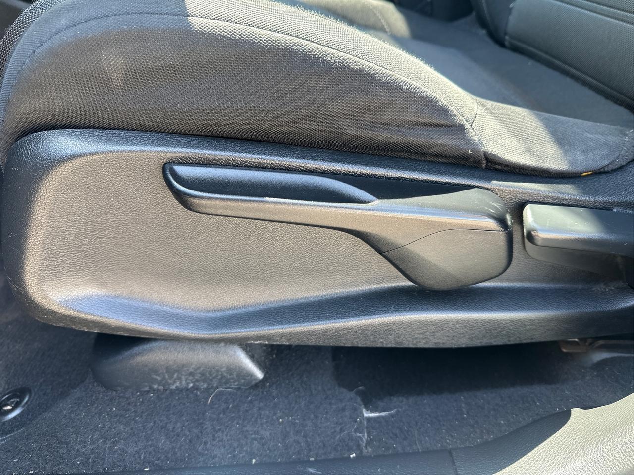 2017 Honda CR-V LX Photo