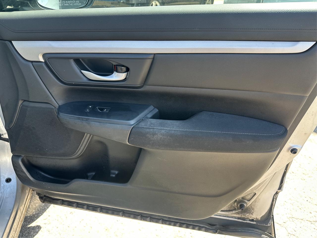 2017 Honda CR-V LX Photo