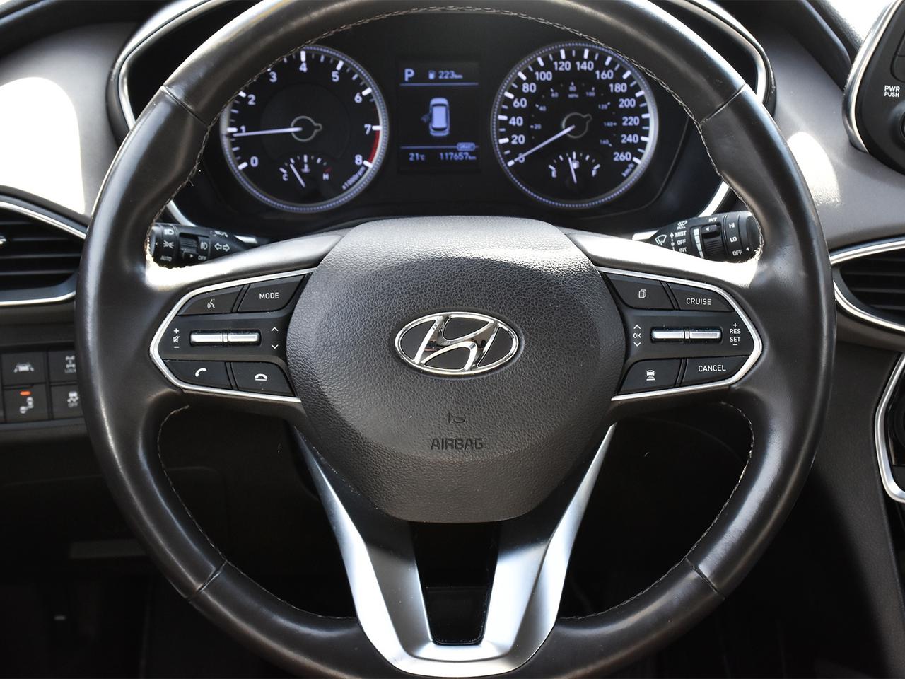 2020 Hyundai Santa Fe 2.4L Preferred AWD w/Sunroof Photo