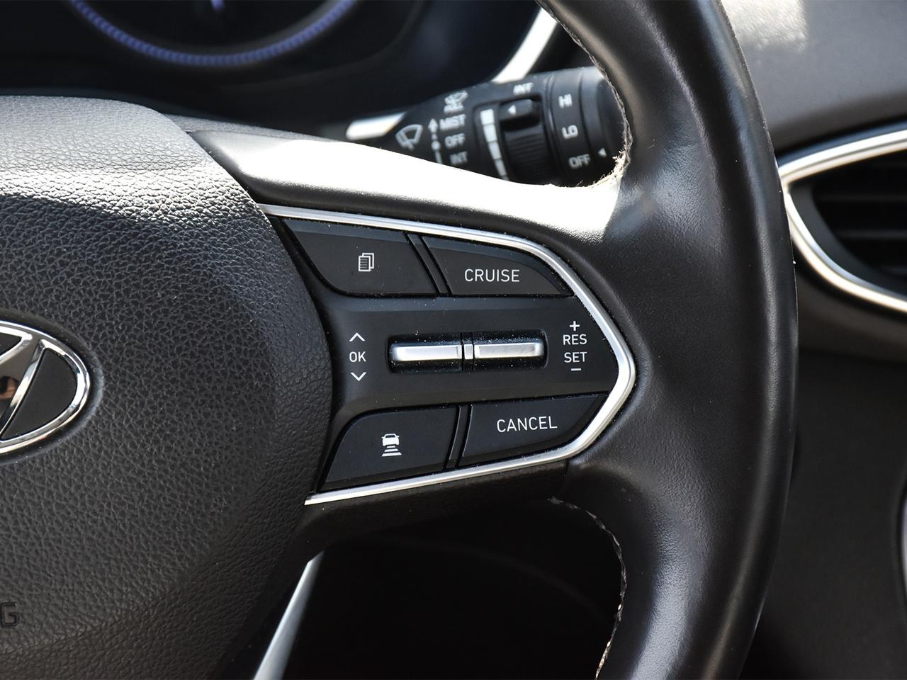 2020 Hyundai Santa Fe 2.4L Preferred AWD w/Sunroof Photo
