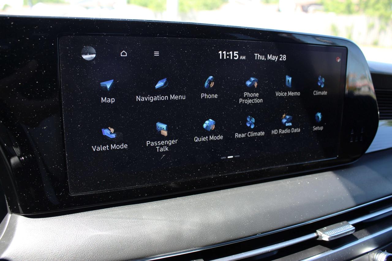 2024 Hyundai PALISADE Ultimate Calligraphy 1-Owner, 7-Passenger AWD Photo