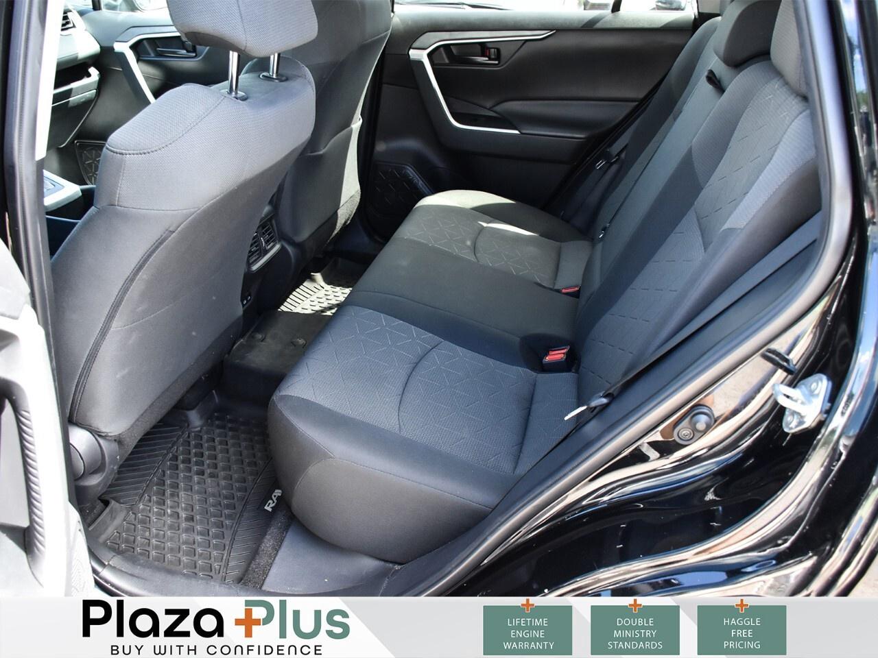 2022 Toyota RAV4 LE 1 Owner   All Wheel Drive   Certified   / Photo