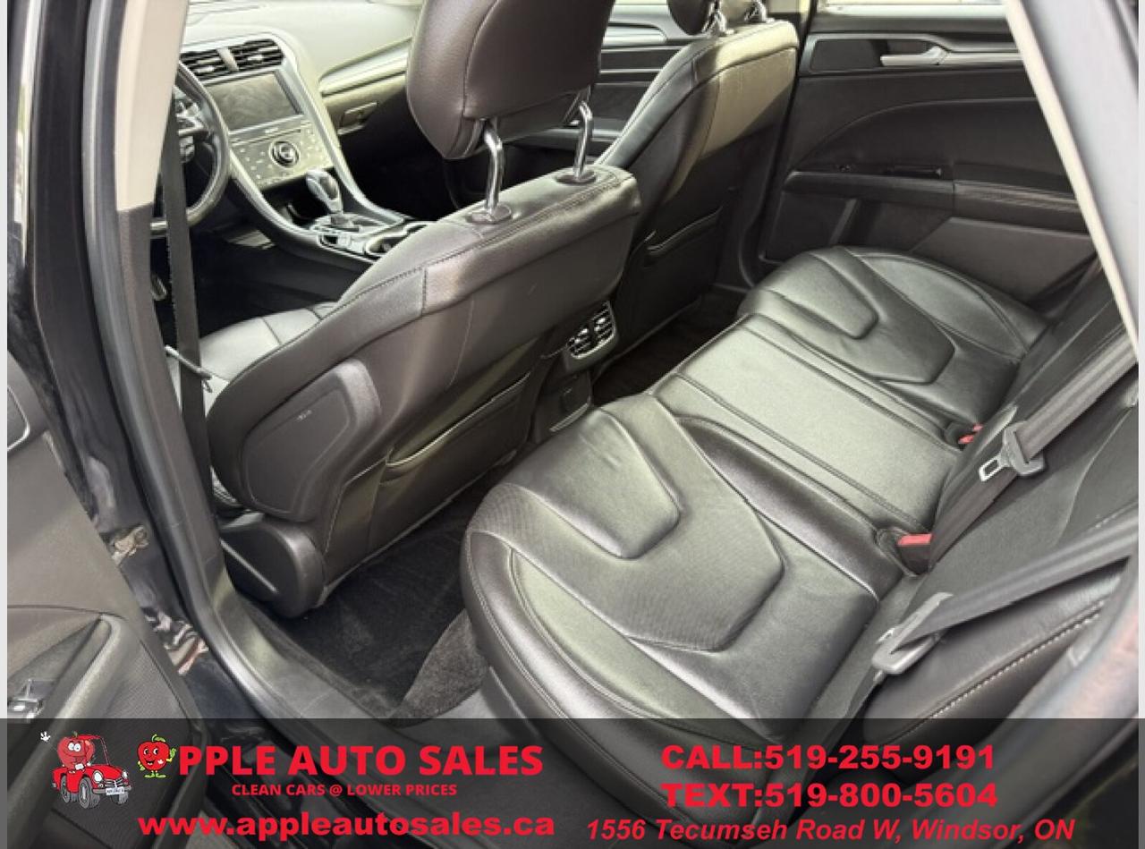2014 Ford Fusion Titanium Photo