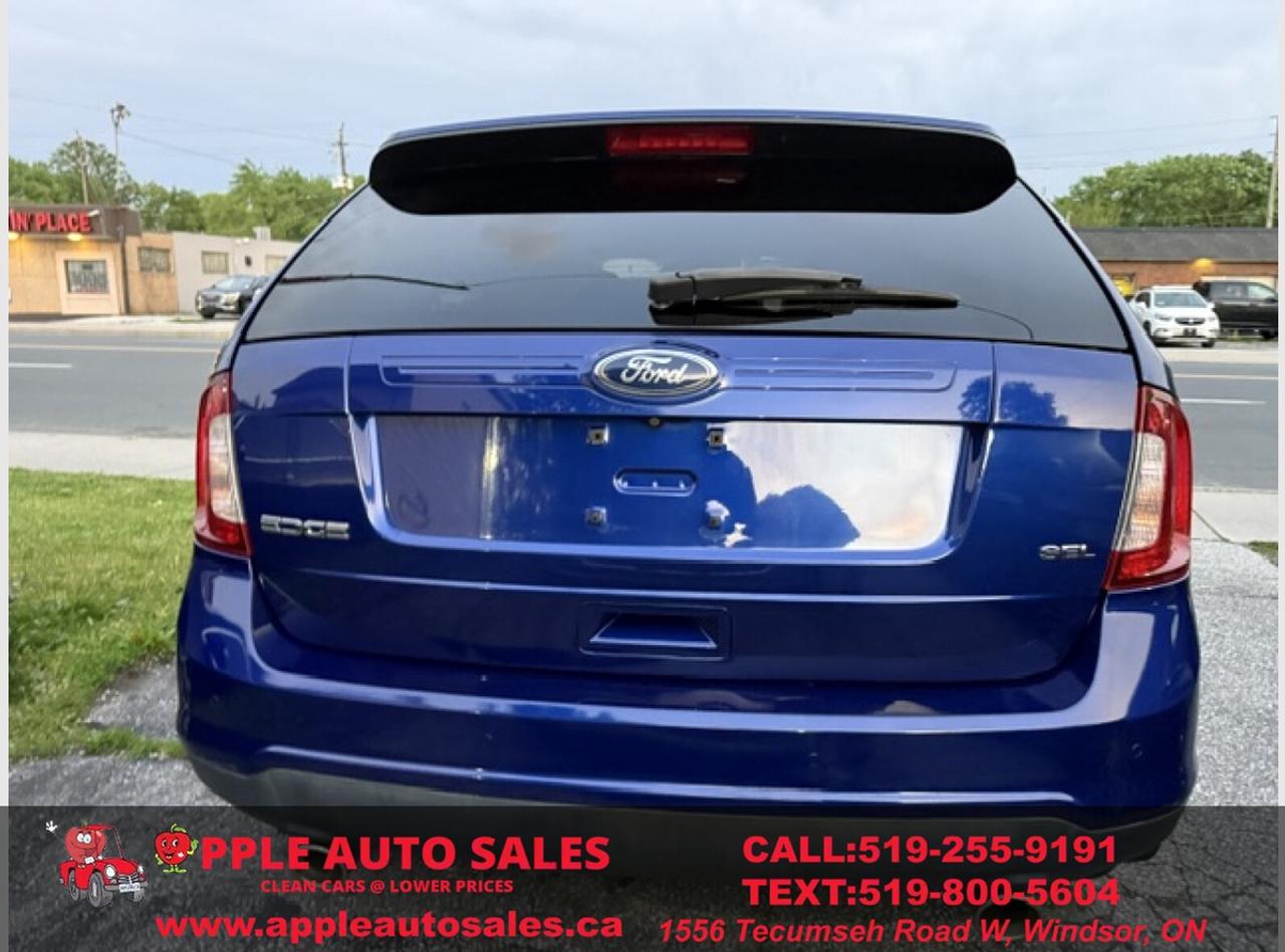 2013 Ford Edge SEL Photo