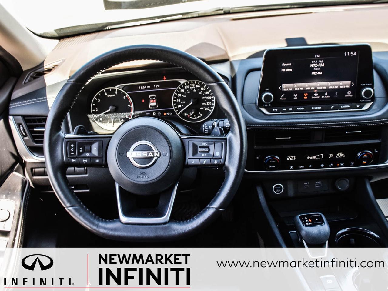 2023 Nissan Rogue ONE OWNER/CARFAX CLEAN/LEATHER/ROOF/MOST HWY MILEA Photo