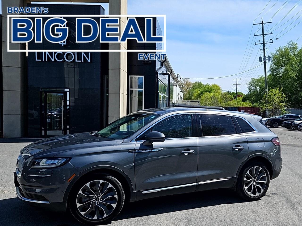 2023 Lincoln Nautilus Reserve AWD Photo