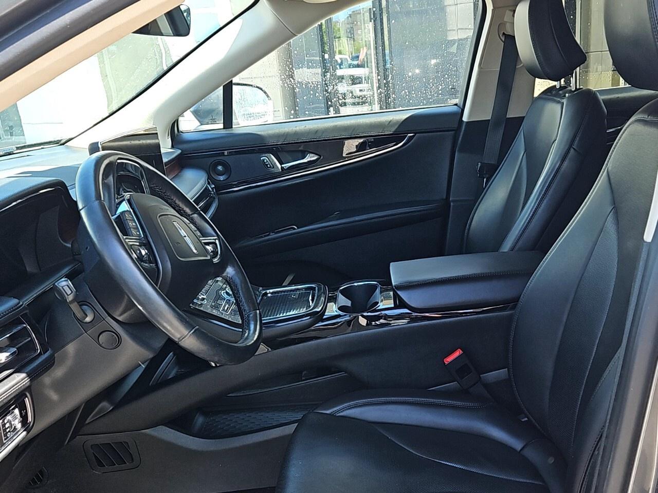 2023 Lincoln Nautilus Reserve AWD Photo
