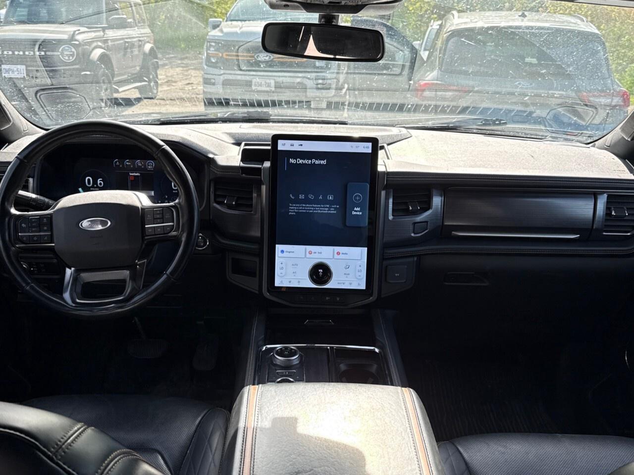 2022 Ford Expedition Platinum Max 4X4 Photo