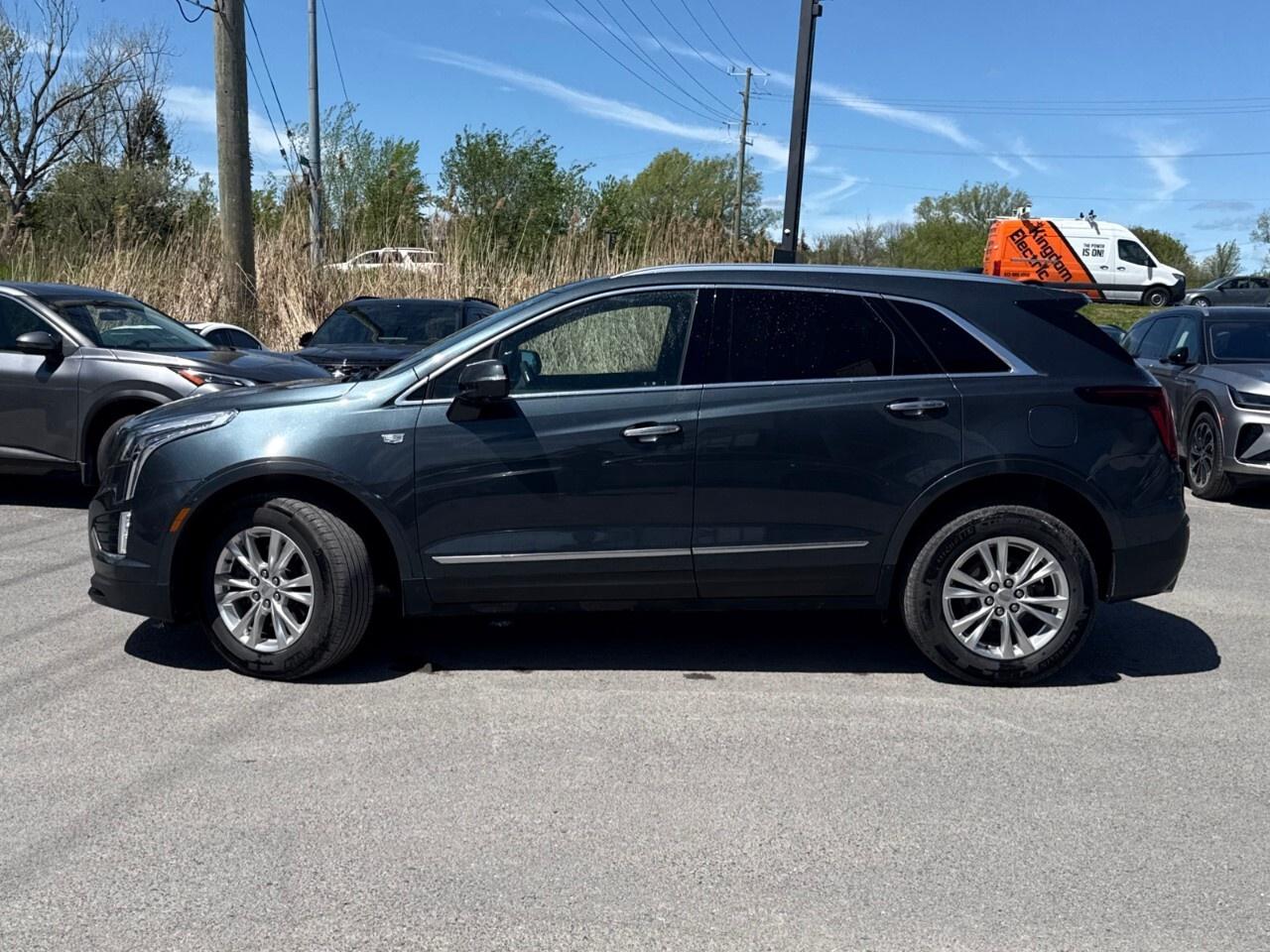 2021 Cadillac XT5 LUXURY   AWD   1 OWNER    NO ACCIDENTS Photo