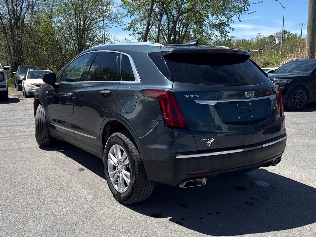 2021 Cadillac XT5 LUXURY   AWD   1 OWNER    NO ACCIDENTS Photo