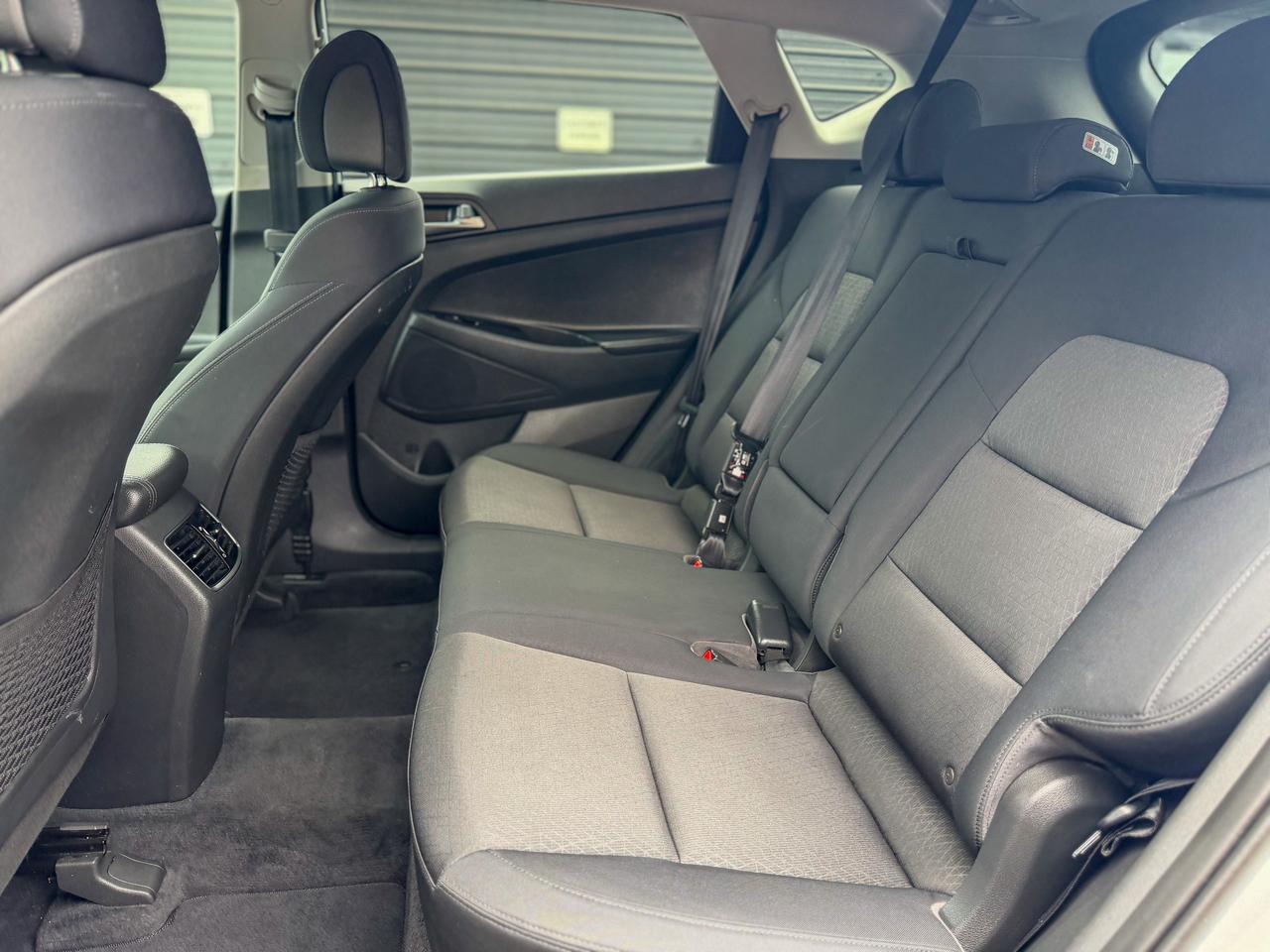 2017 Hyundai Tucson Premium/AWD/LOW KM/BSM/CAMERA/2.0L/HEATED SEATS Photo