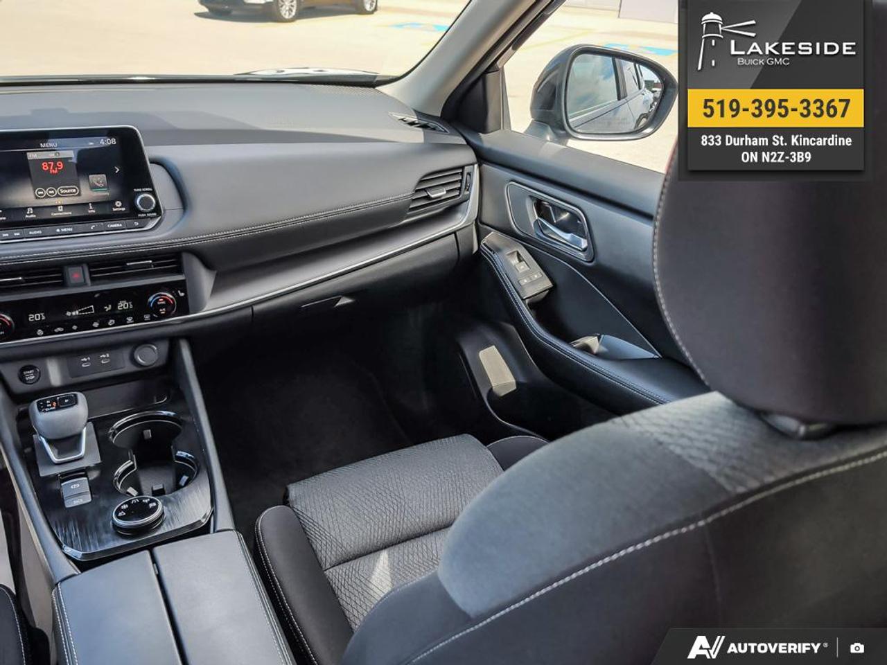 2024 Nissan Rogue SV Moonroof 4dr All-Wheel Drive Sport Utility Photo