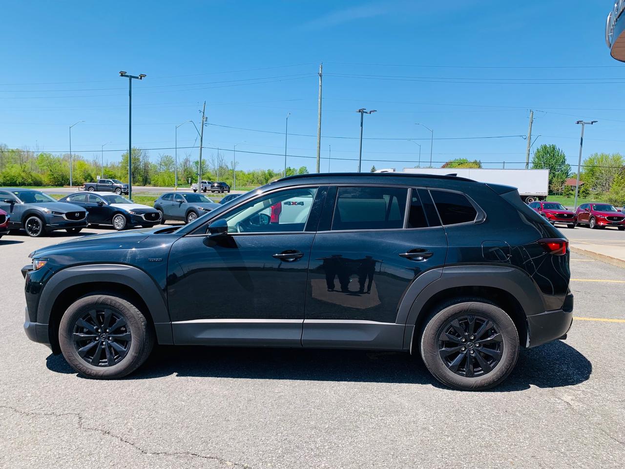 2025 Mazda CX-50 Hybrid Kuro 4dr All-Wheel Drive Sport Utility Photo3