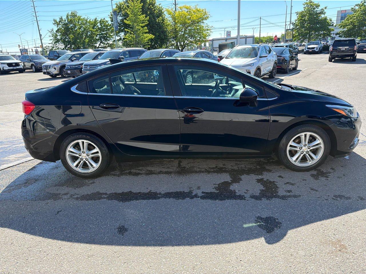 2017 Chevrolet Cruze LT - 6AT As Traded High Value! Photo