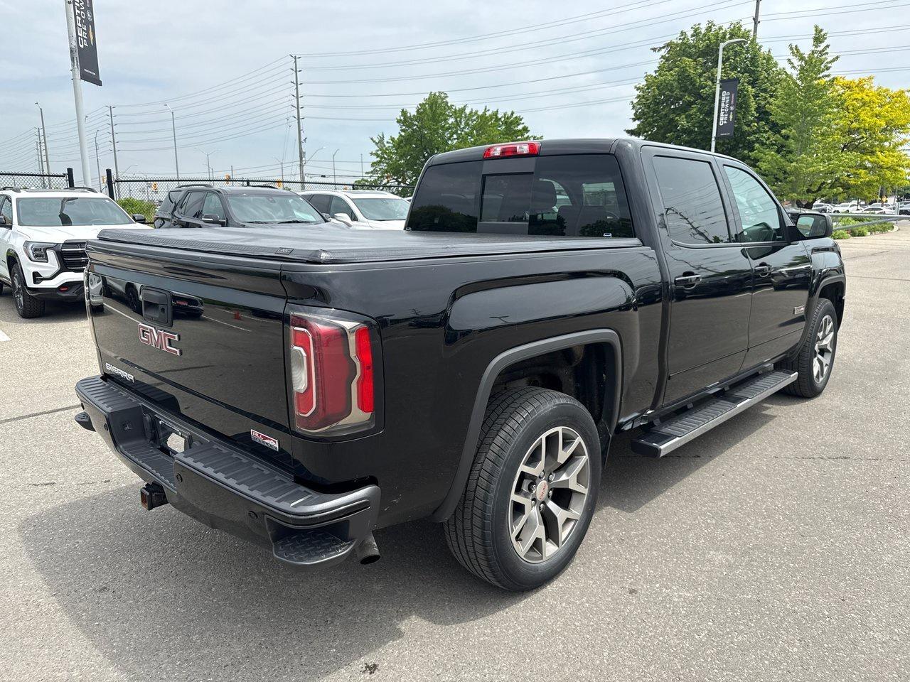 2018 GMC Sierra 1500 Crew 4x4 SLT / Short Box High Value Work Truck! Photo