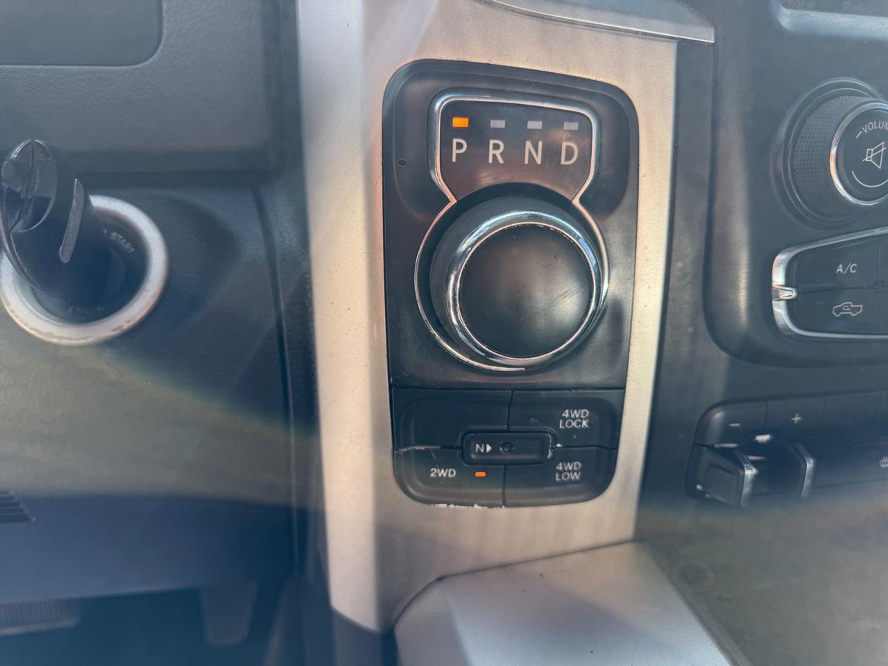 2016 RAM 1500 SLT Photo
