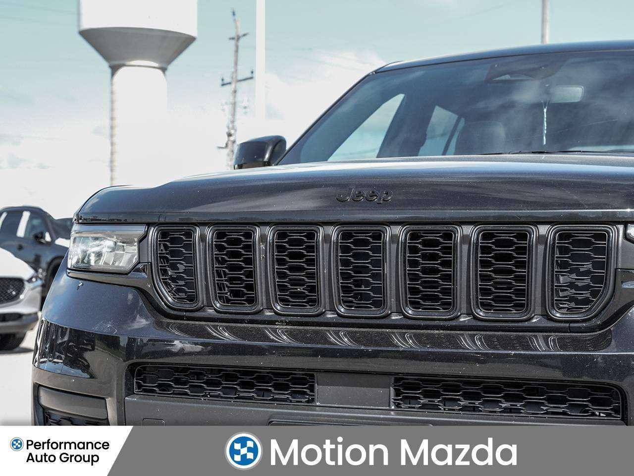 2023 Jeep Grand Cherokee L Altitude   4X4   Carplay   2 Set of wheels Photo