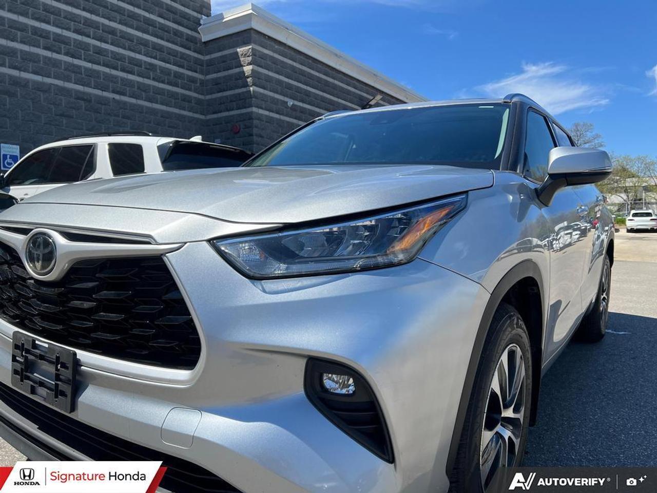 2021 Toyota Highlander XLE Photo