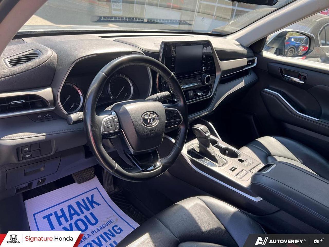 2021 Toyota Highlander XLE Photo