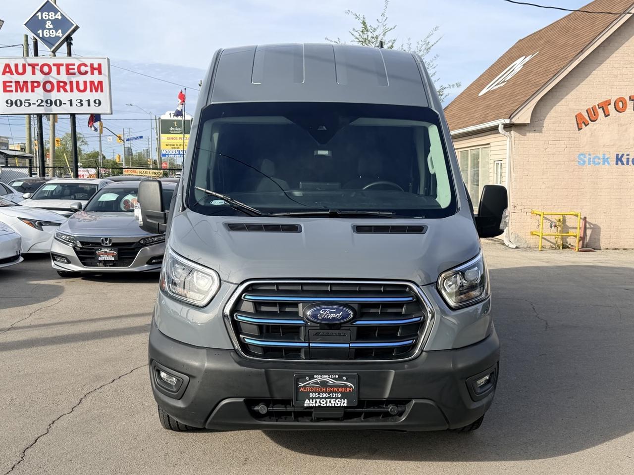 2022 Ford E-Transit Cargo Van T-350 148 HI RF 9500 GVWR RWD   Rev Cam Photo