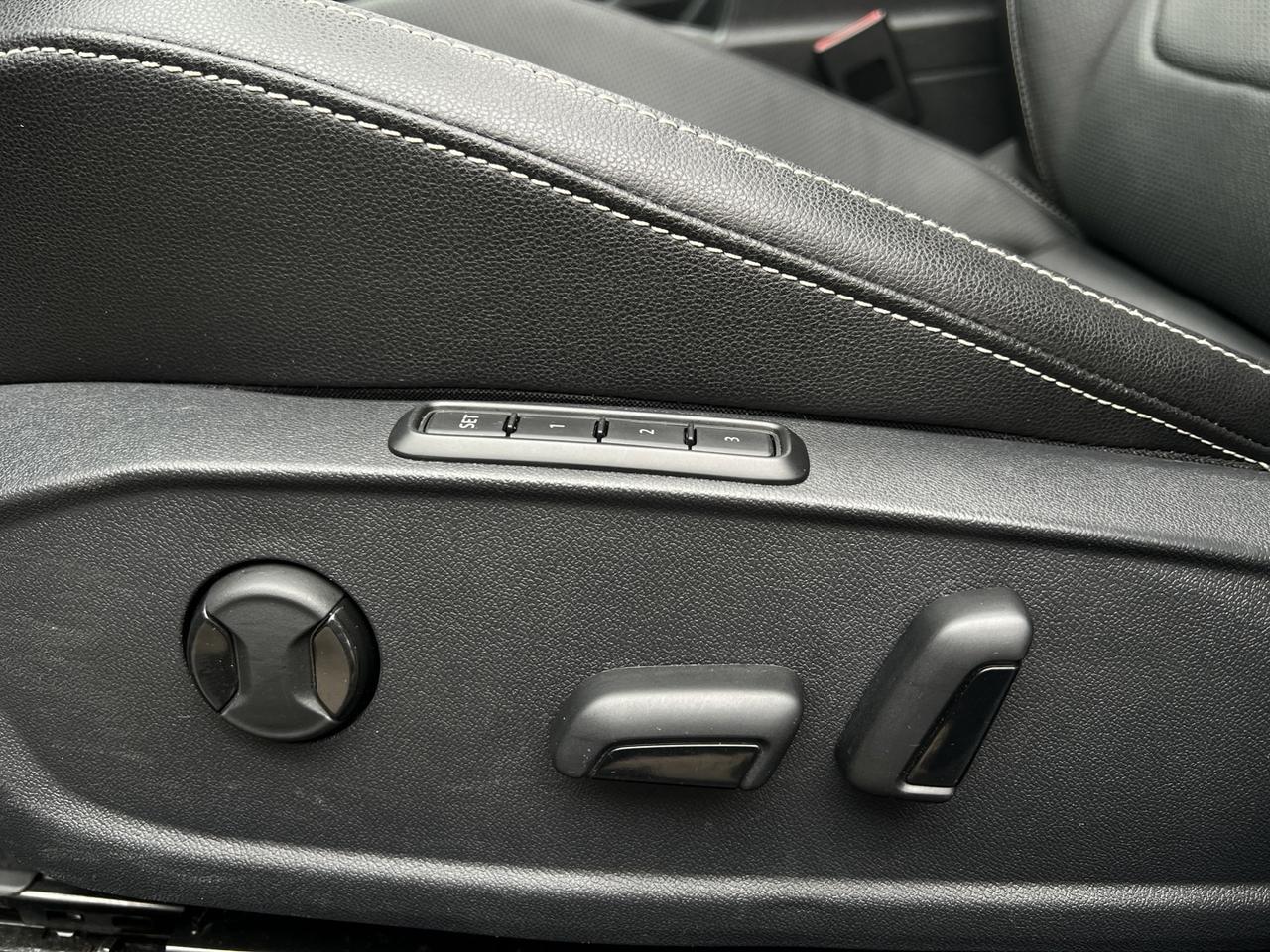 2024 Volkswagen Jetta Highline auto Photo