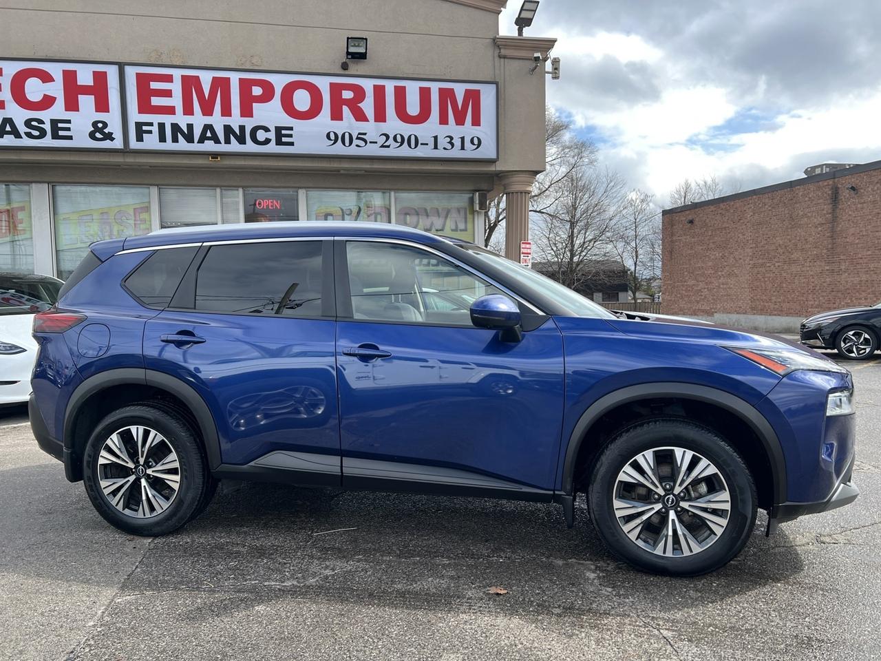 2023 Nissan Rogue SV MOONROOF AWD   360 Cam   Pro Pilot   Htd Steeri Photo