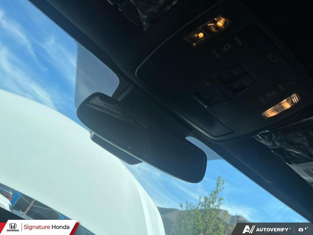 2026 Toyota Sienna XSE Photo