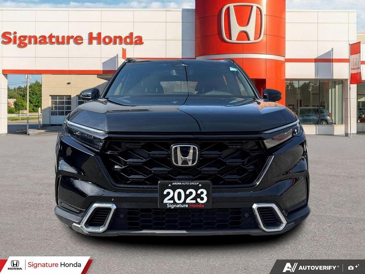 2023 Honda CR-V Hybrid Touring Photo