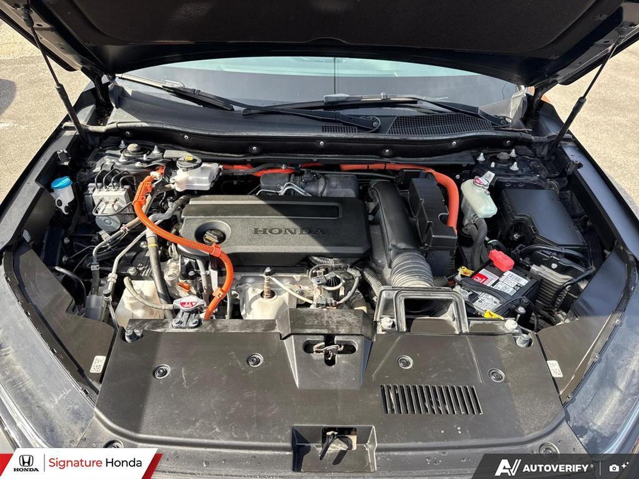 2023 Honda CR-V Hybrid Touring Photo