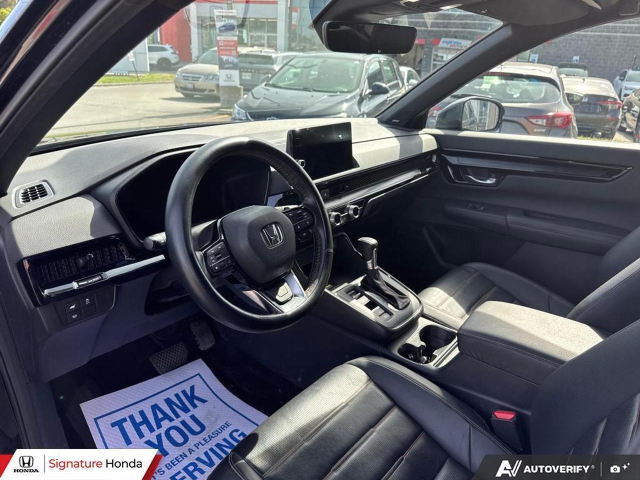 2023 Honda CR-V Hybrid Touring Photo