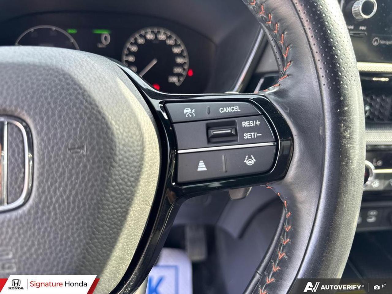 2023 Honda CR-V Hybrid Touring Photo