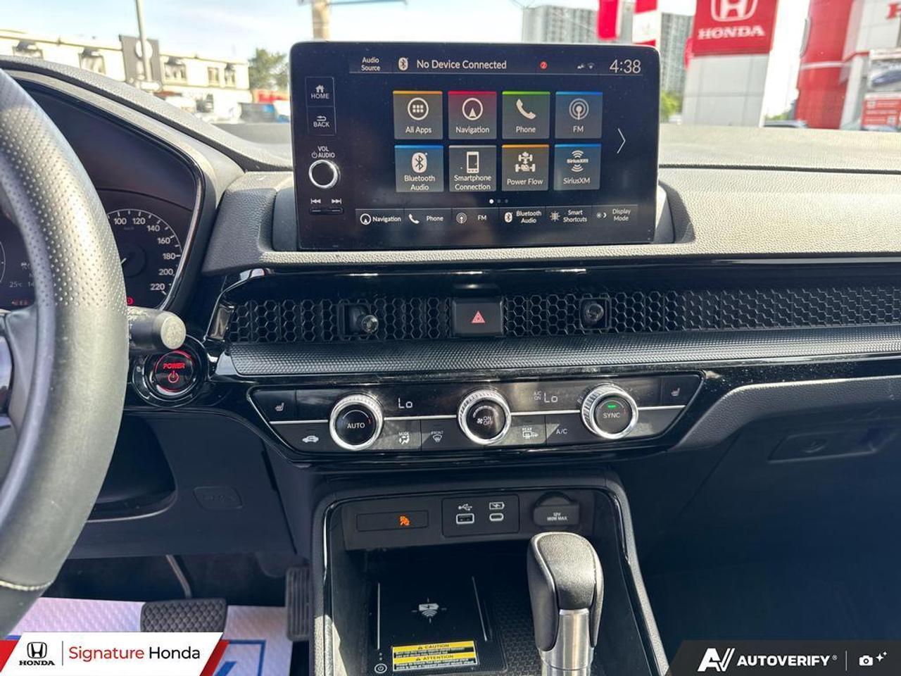 2023 Honda CR-V Hybrid Touring Photo