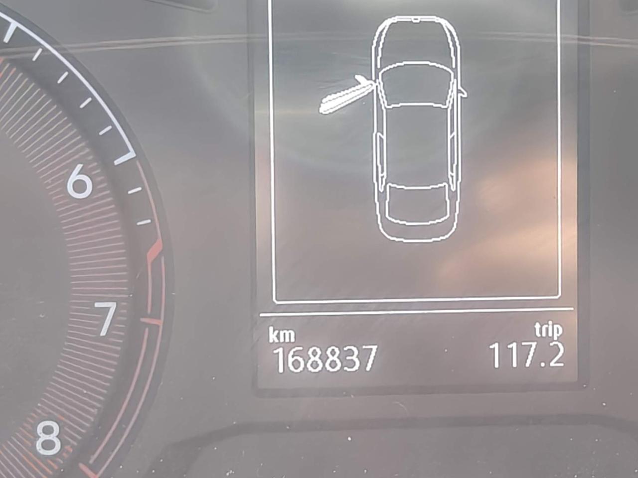 2019 Volkswagen Jetta 1.4 TSI Highline (A8) 4dr Sedan Photo4