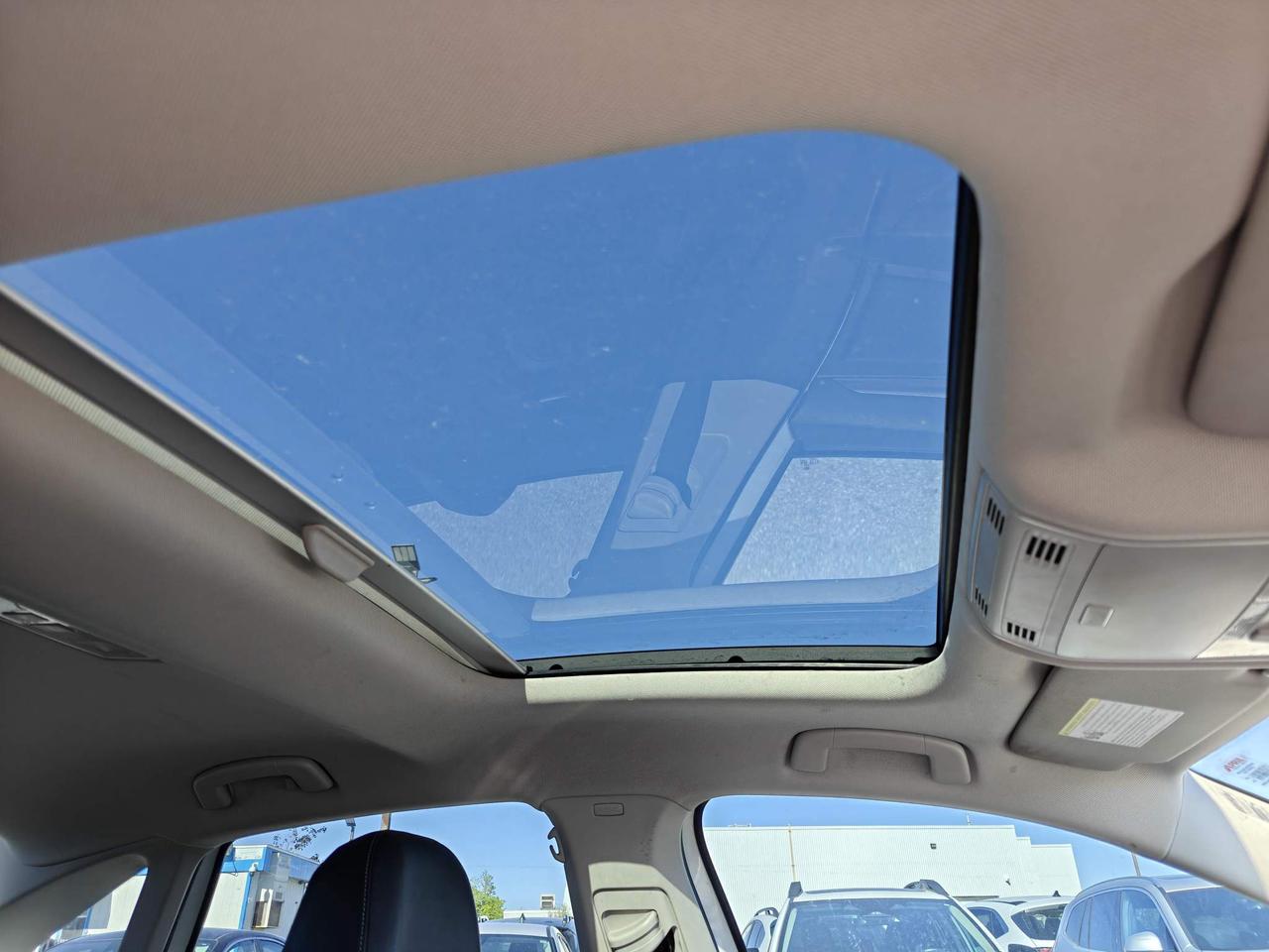 2019 Volkswagen Jetta 1.4 TSI Highline (A8) 4dr Sedan Photo