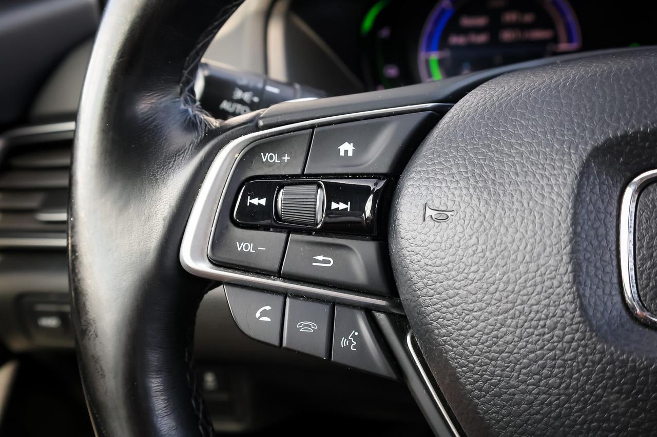 2019 Honda Accord Hybrid Touring 4dr Sedan Photo