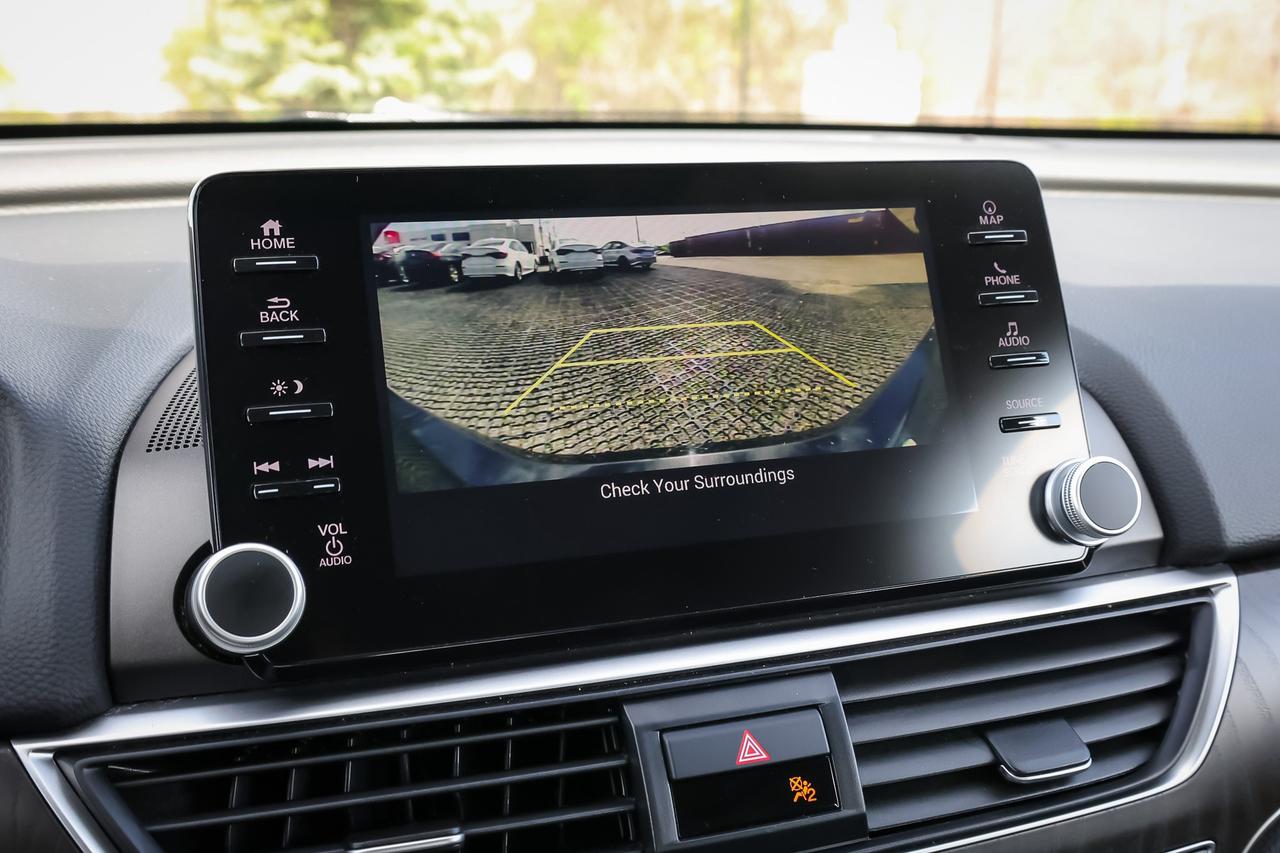 2019 Honda Accord Hybrid Touring 4dr Sedan Photo