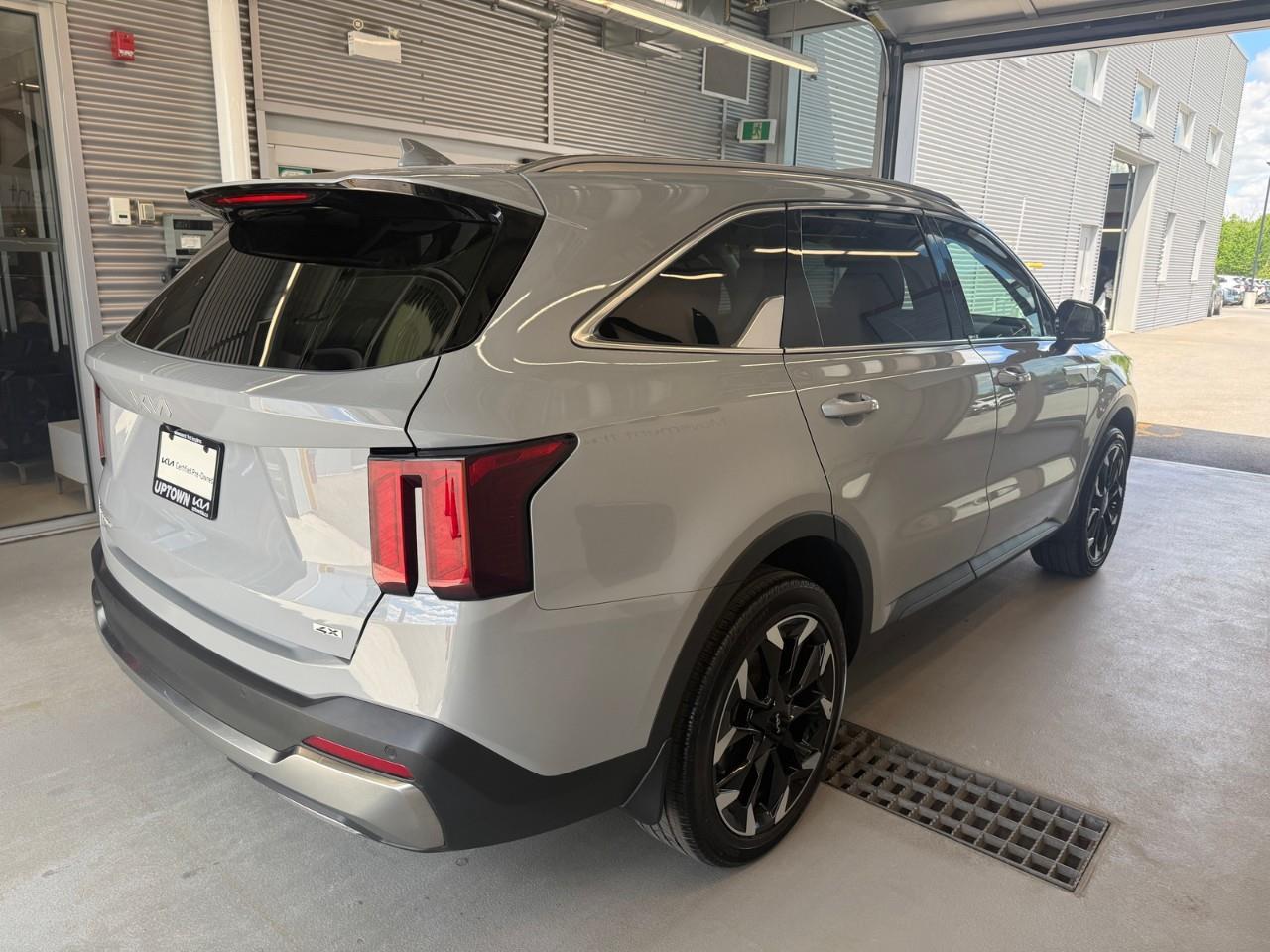 2024 Kia Sorento 2.5T EX 4dr All-Wheel Drive Photo4