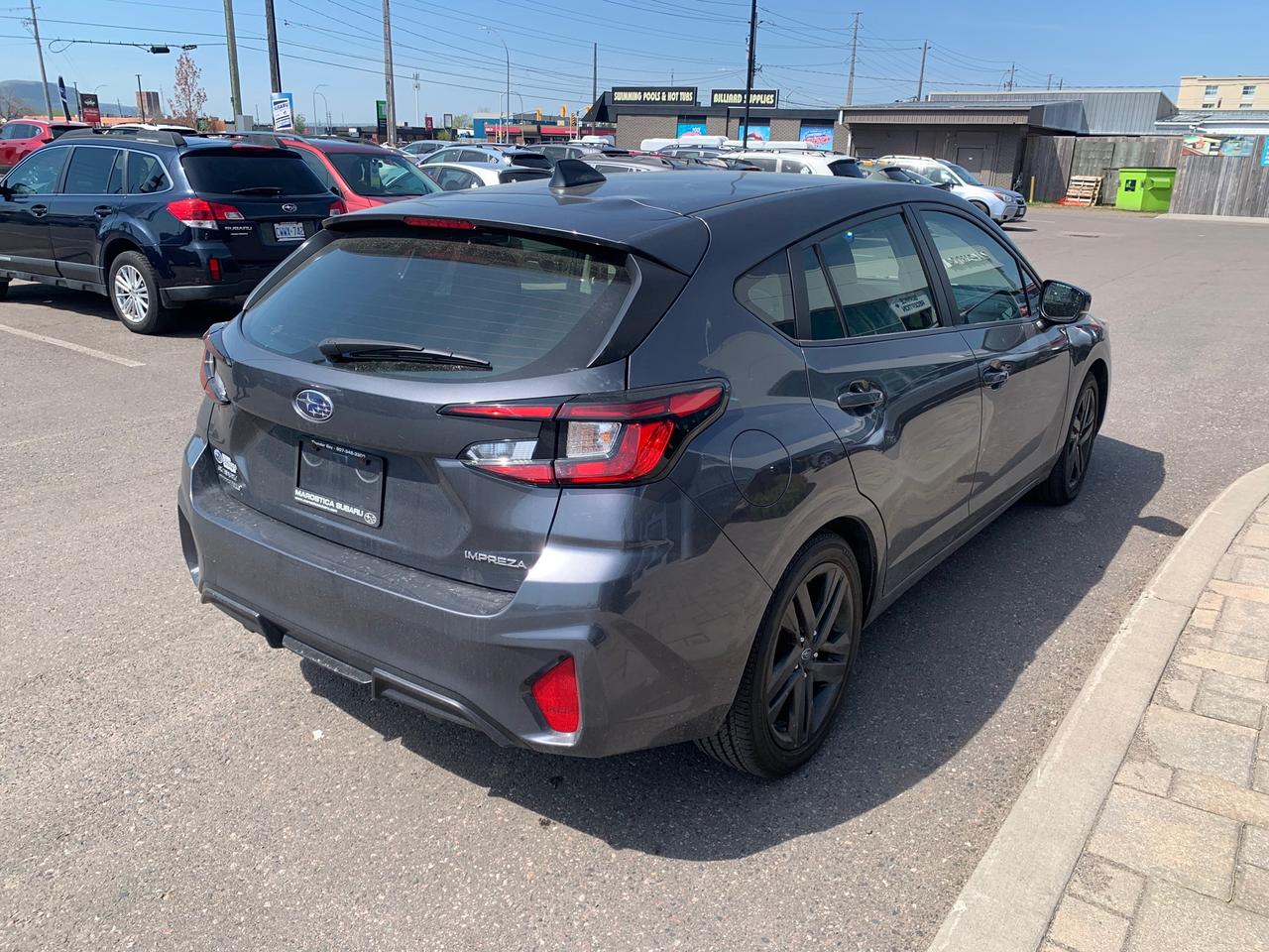 2024 Subaru Impreza Touring 4dr Hatchback Photo