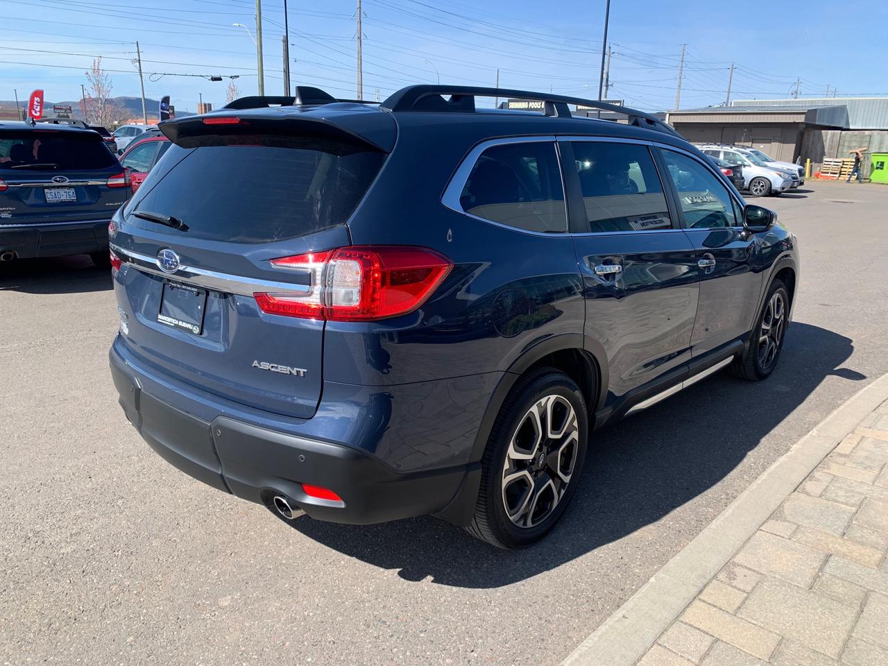 2024 Subaru ASCENT Premier 7-Passenger (CVT) 4dr All-Wheel Drive Photo