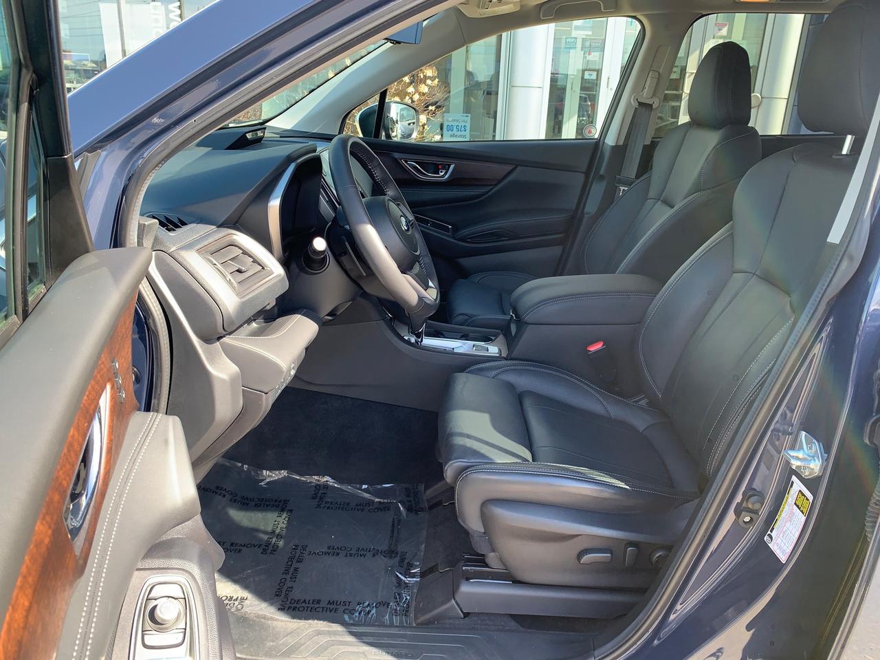 2024 Subaru ASCENT Premier 7-Passenger (CVT) 4dr All-Wheel Drive Photo