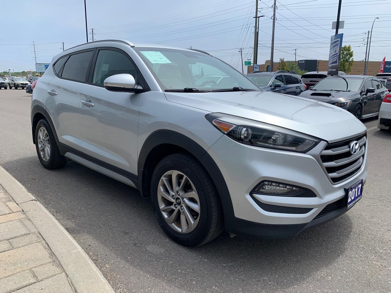 2017 Hyundai Tucson Premium 2.0 4dr All-Wheel Drive Photo2