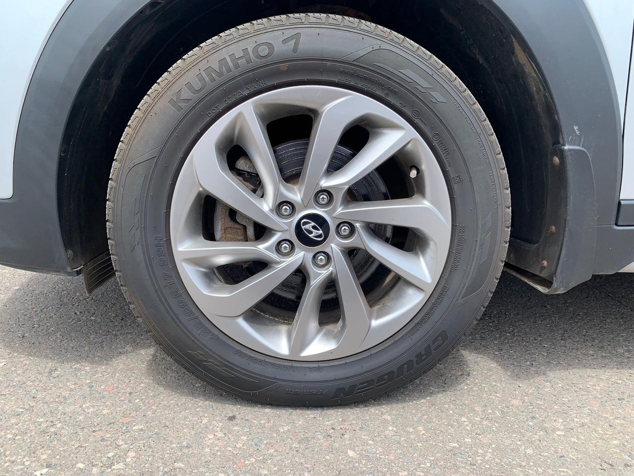 2017 Hyundai Tucson Premium 2.0 4dr All-Wheel Drive Photo